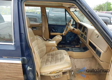 1987 Jeep Wagoneer Limited from USA, damaged, VIN 1JCMT7543HT151372